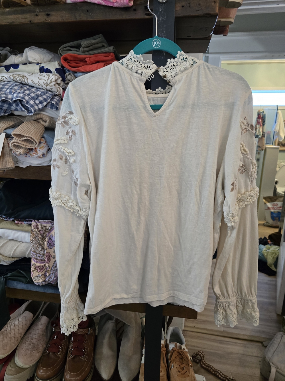 Anthropologie Cream Embroidered Lace Yoke Blouse - Picture 5 of 6